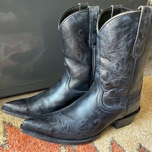 Women’s Cowgirl Boots- Ariat Pegosa 10009530 sz 8